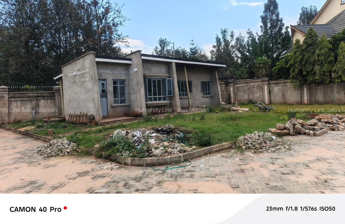 5 Bed Villa with En Suite at Safari Park Avenue - 4