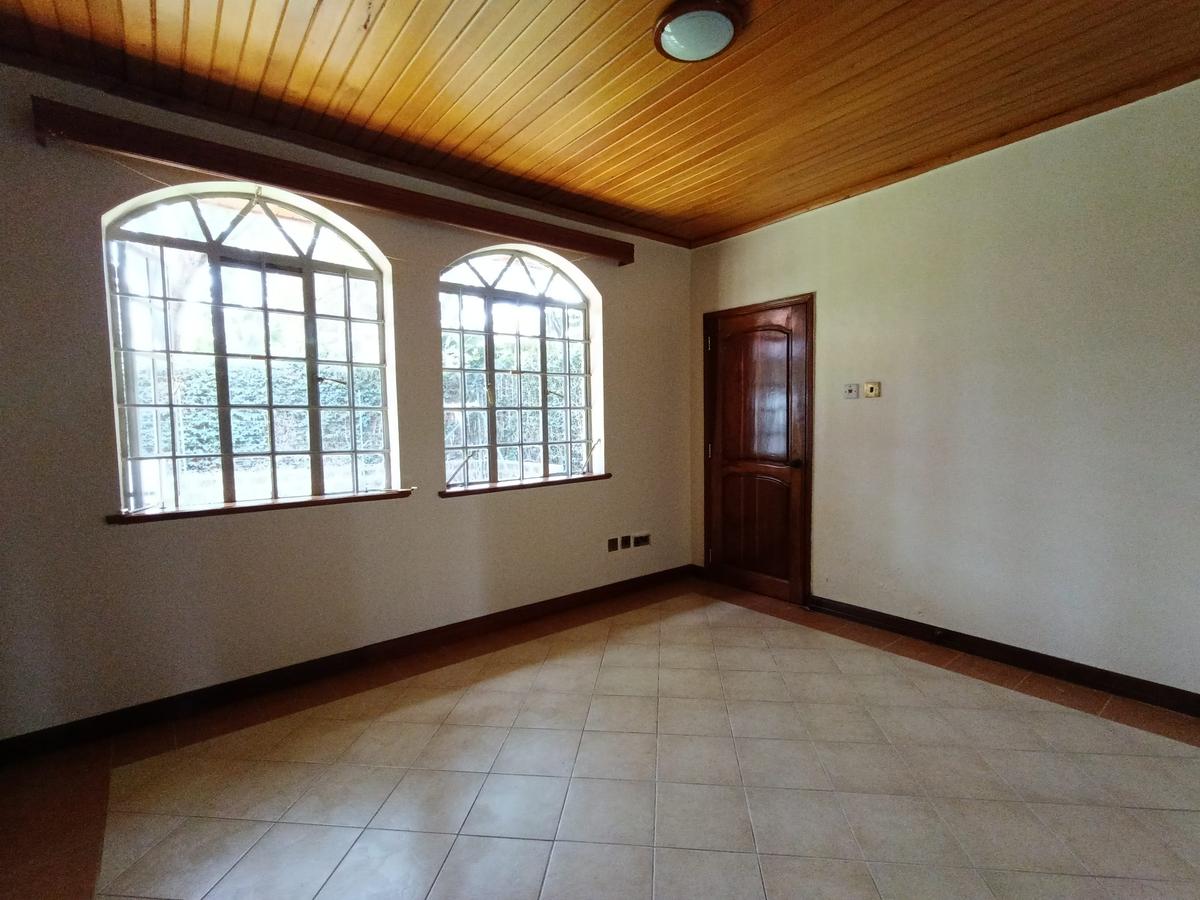 4 Bed House with En Suite in Kitisuru - 16