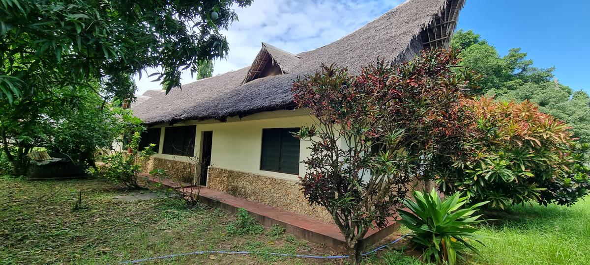 6 Bed Villa with En Suite at Mtwapa - 18