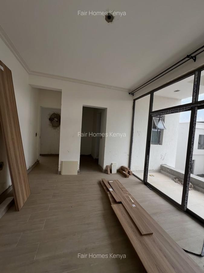 5 Bed Townhouse with En Suite at Lavington Green - 9