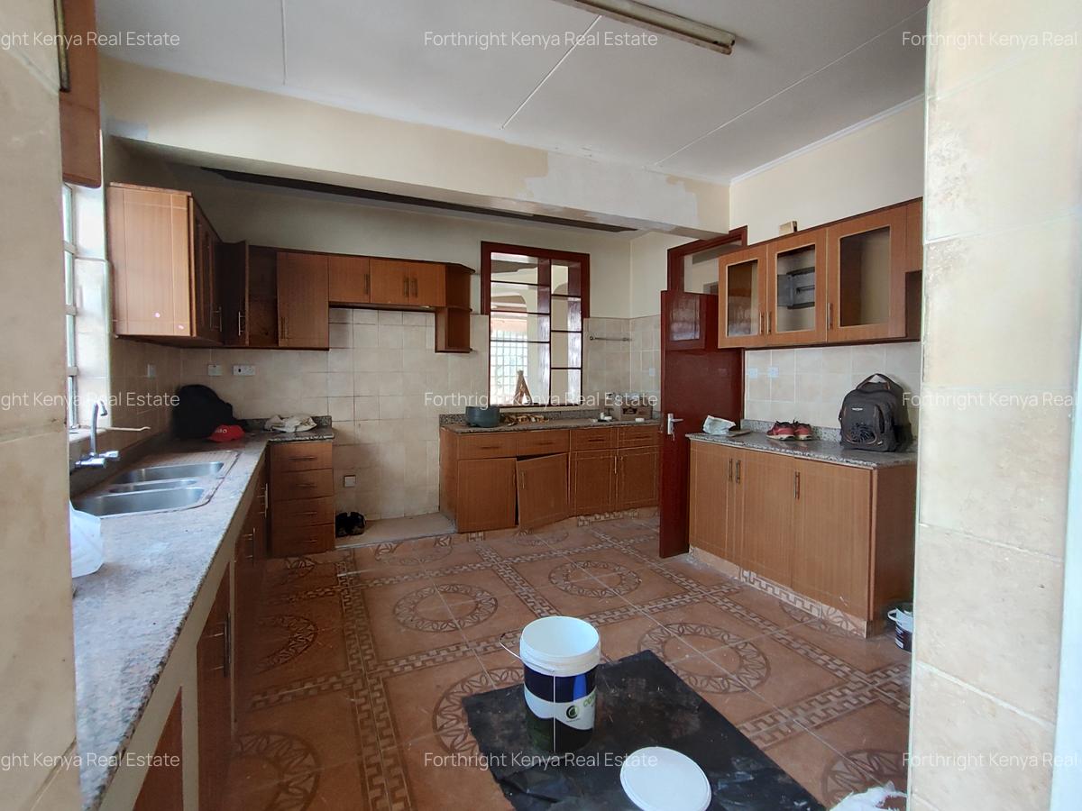 4 Bed House with En Suite at Langata Road - 12