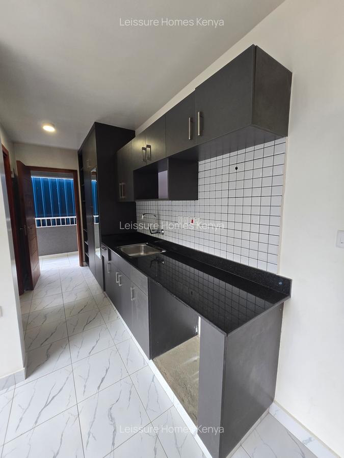 Studio Apartment with Swimming Pool at Bellevue - 6