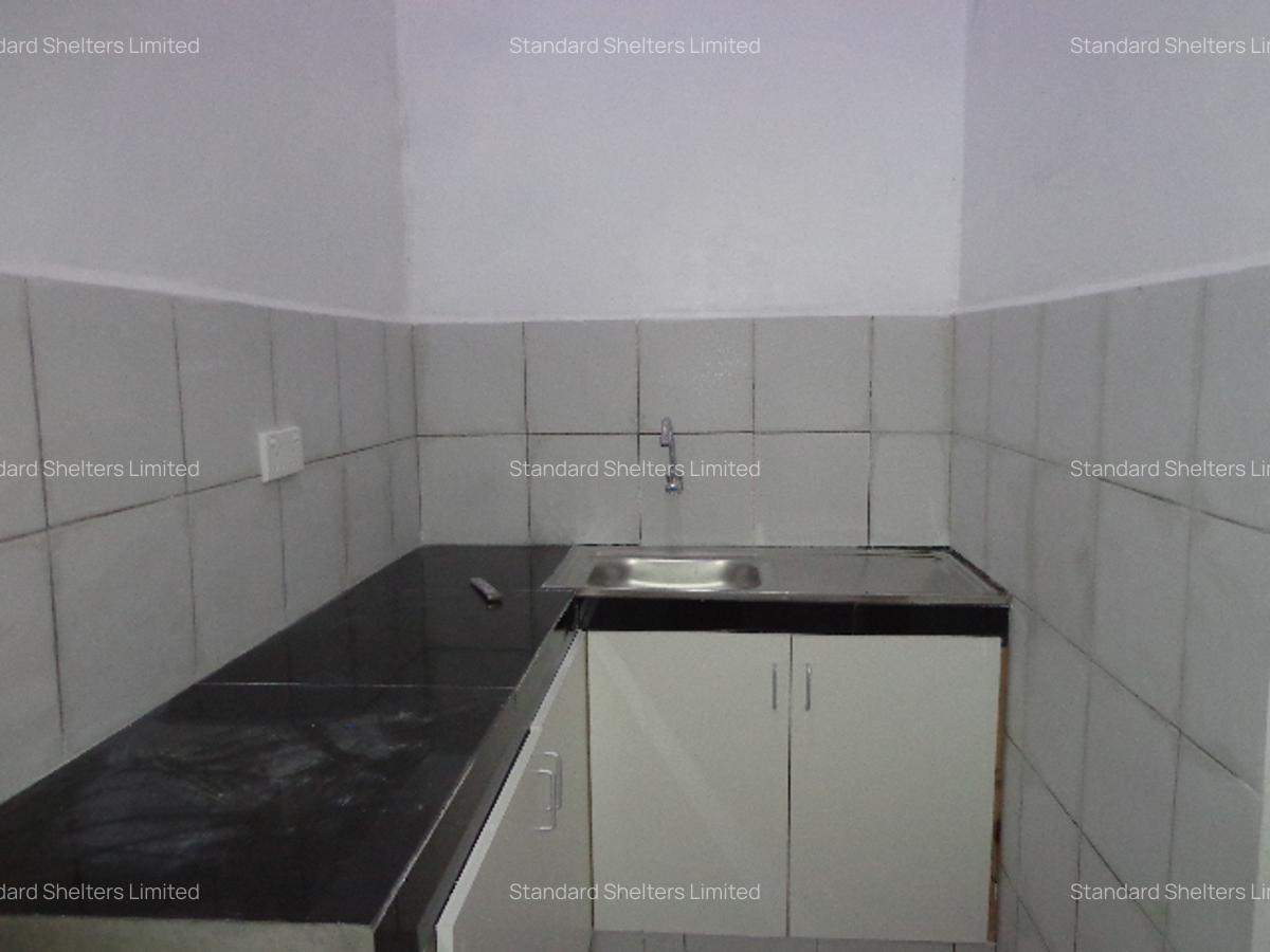 7,089 ft² Warehouse with Parking in Industrial Area - 17