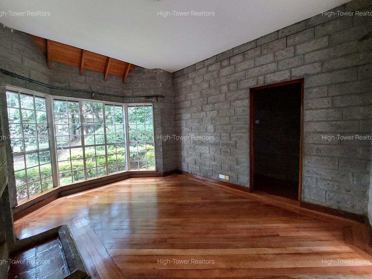 5 Bed House with En Suite in Karen - 9