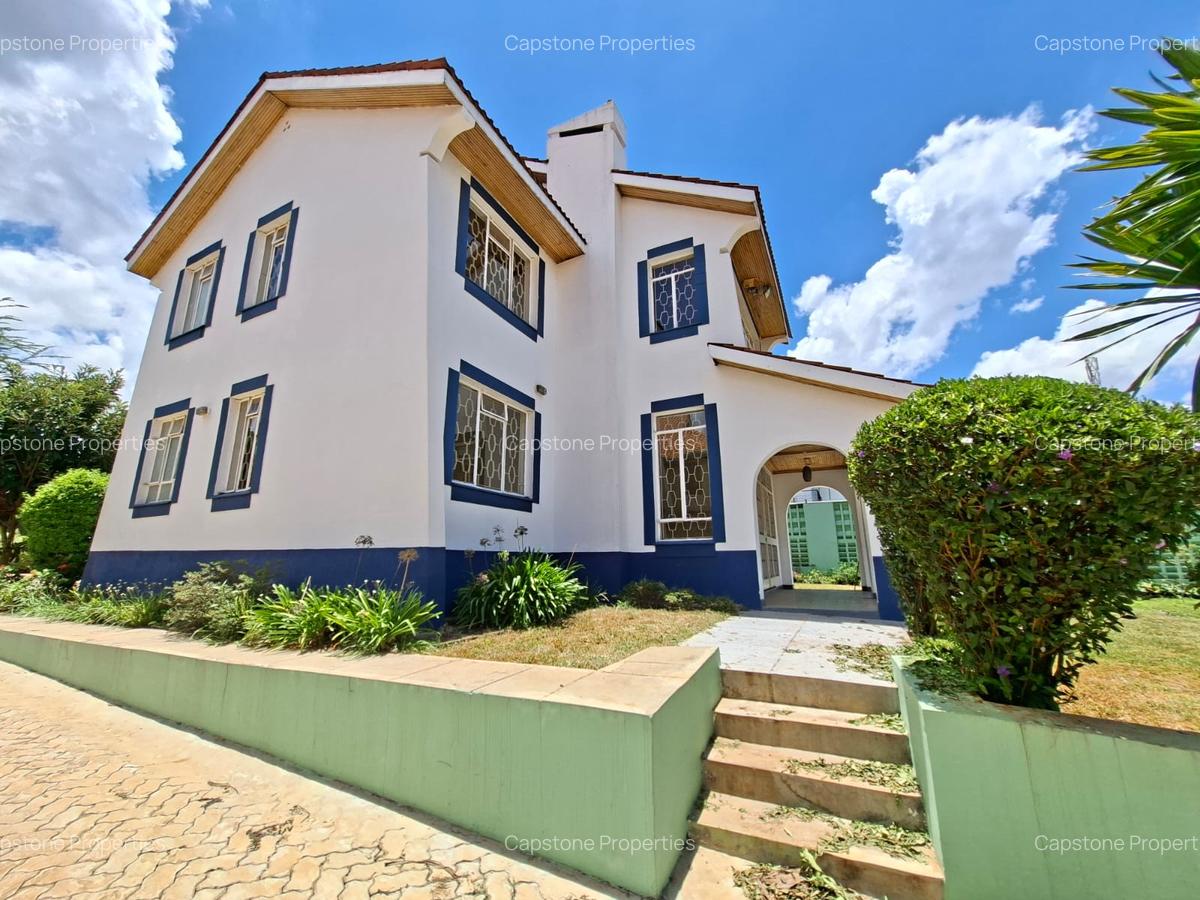 4 Bed House with En Suite at Runda - 1