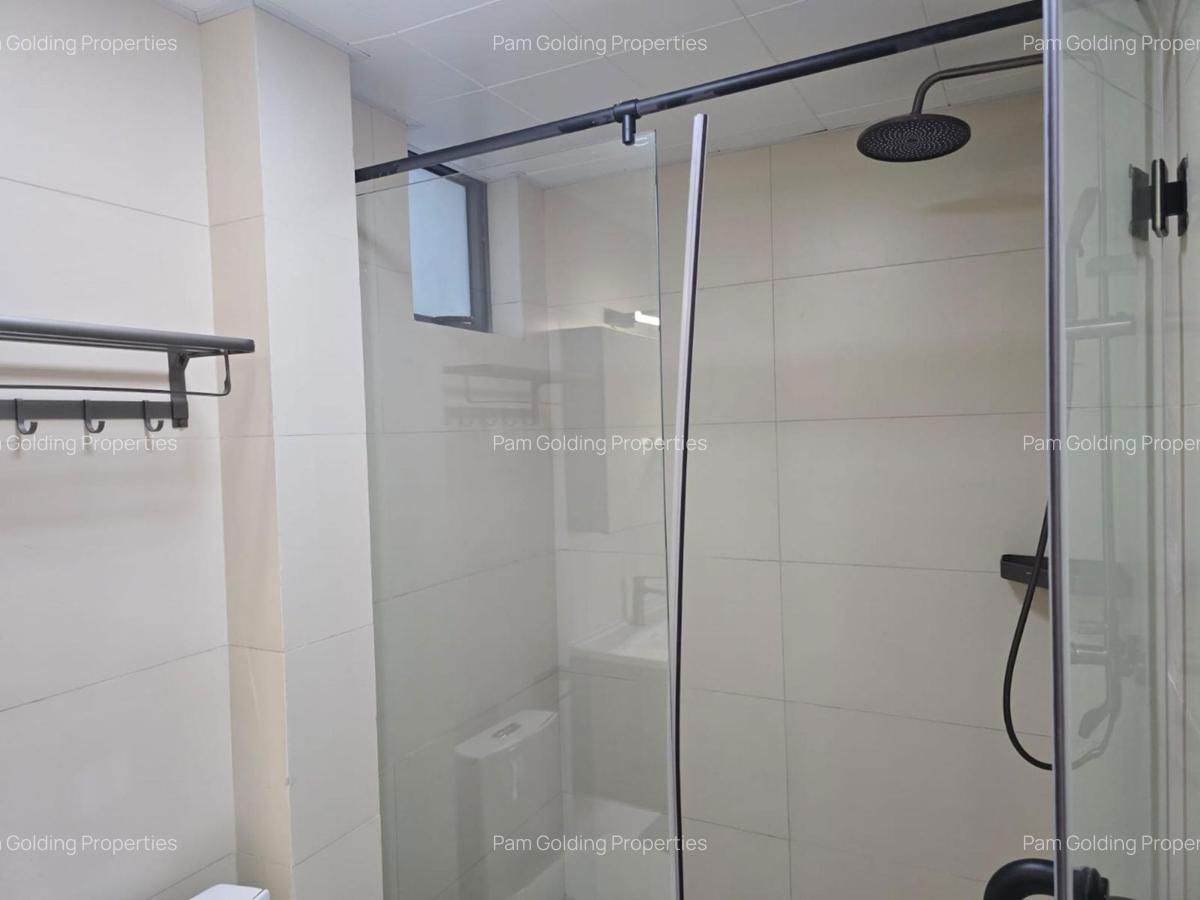 2 Bed Apartment with En Suite in Rhapta Road - 8