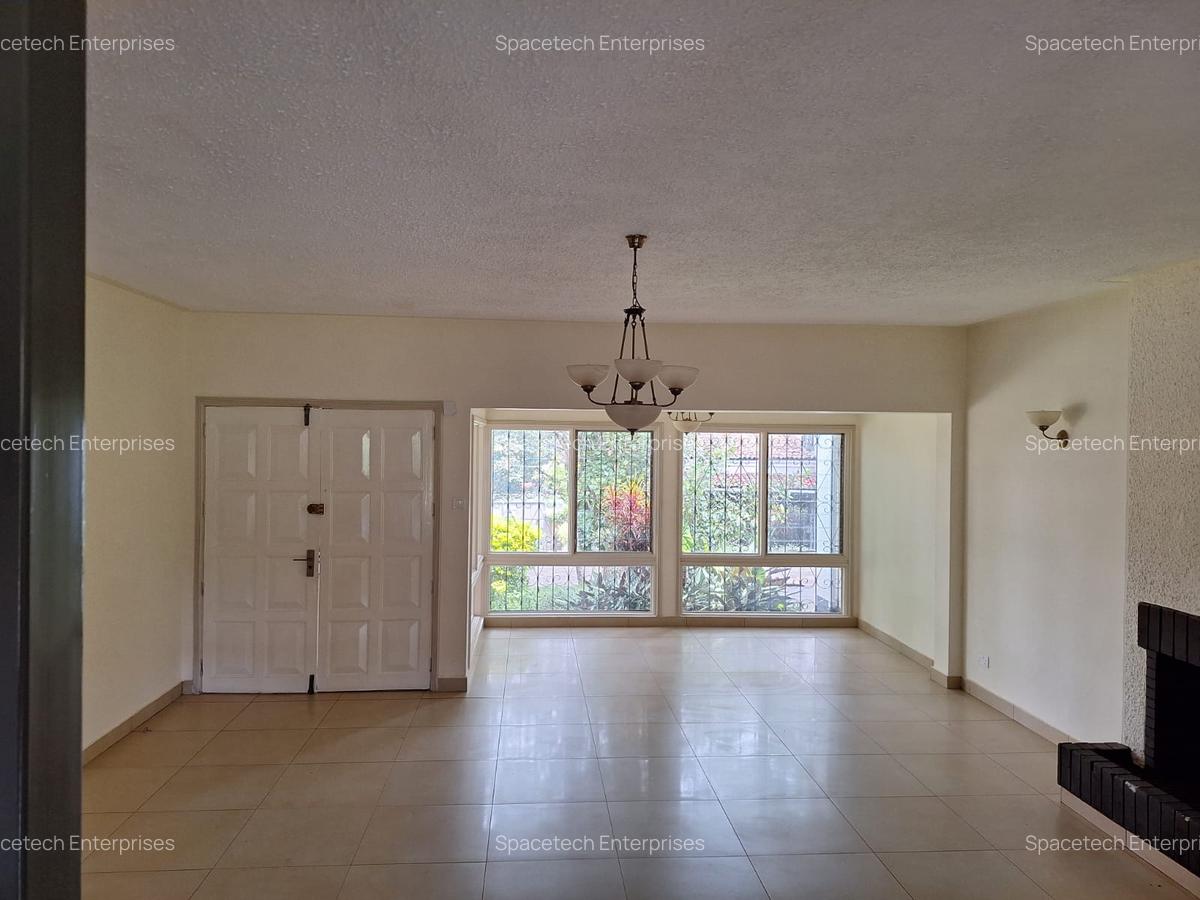 4 Bed Townhouse with En Suite in Muthaiga - 7