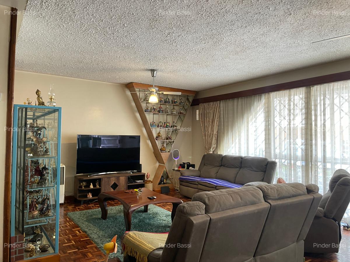 4 Bed Townhouse with En Suite at Msanaka Road - 2