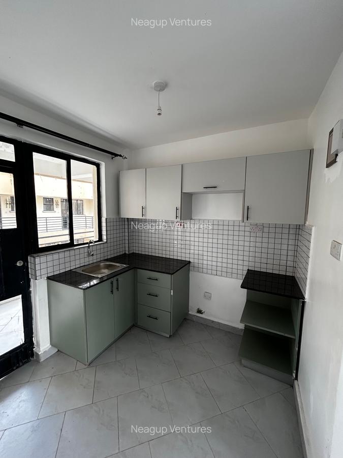 Serviced Studio Apartment with Gym at Kirawa Rd - 2