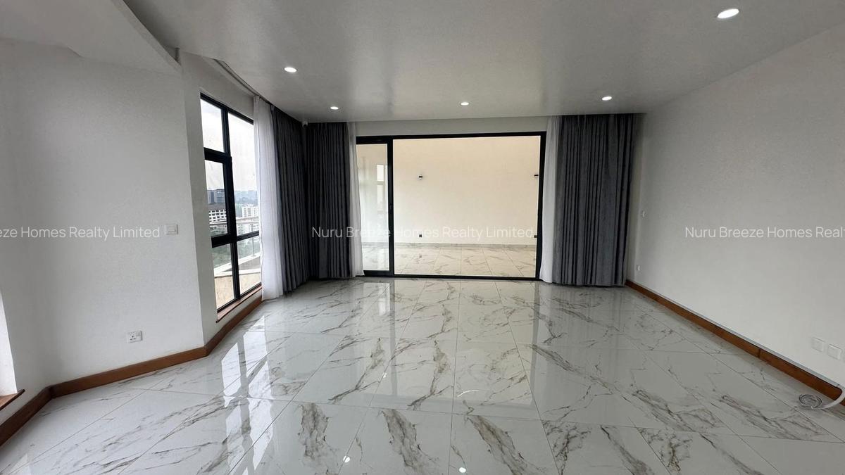 4 Bed Apartment with En Suite in Rhapta Road - 3