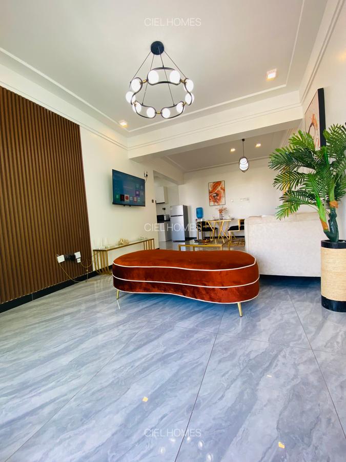 Furnished 1 Bed Apartment with Swimming Pool in Kilimani - 4