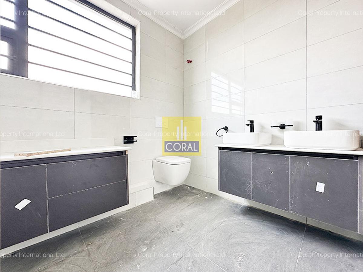 4 Bed House in Kikuyu Town - 13