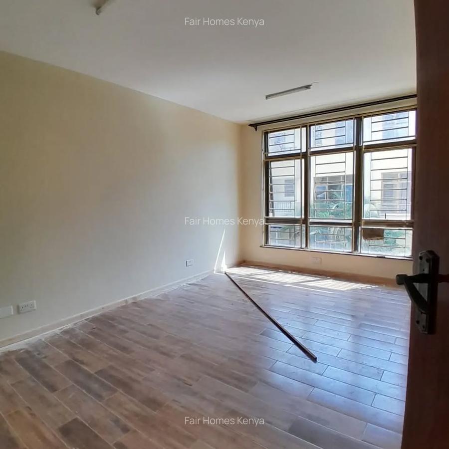 5 Bed Townhouse with En Suite at Amboseli Road - 18