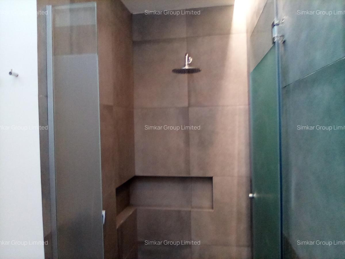 4 Bed Townhouse with En Suite at Tilisi - 16