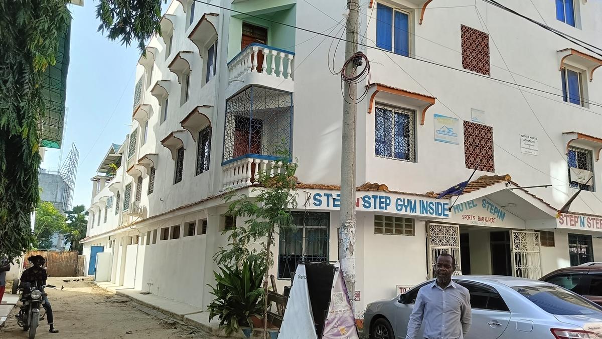 Serviced 10 Bed Apartment with En Suite at Cbd Mtwapa - 2