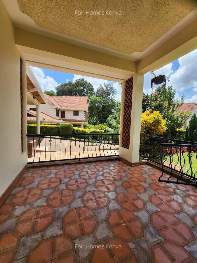 4 Bed Townhouse with En Suite at James Gichuru - 14