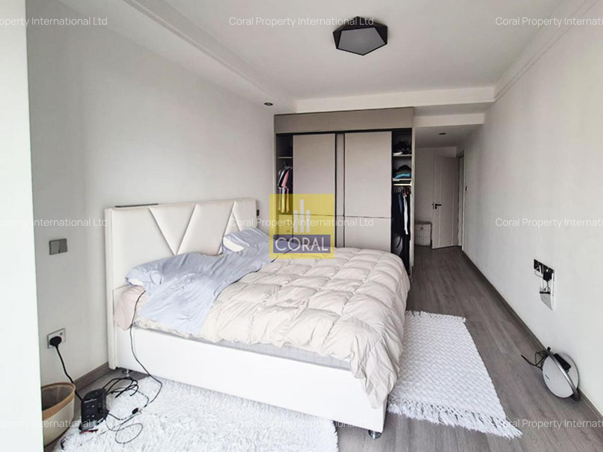 3 Bed Apartment with Swimming Pool in Kilimani - 5