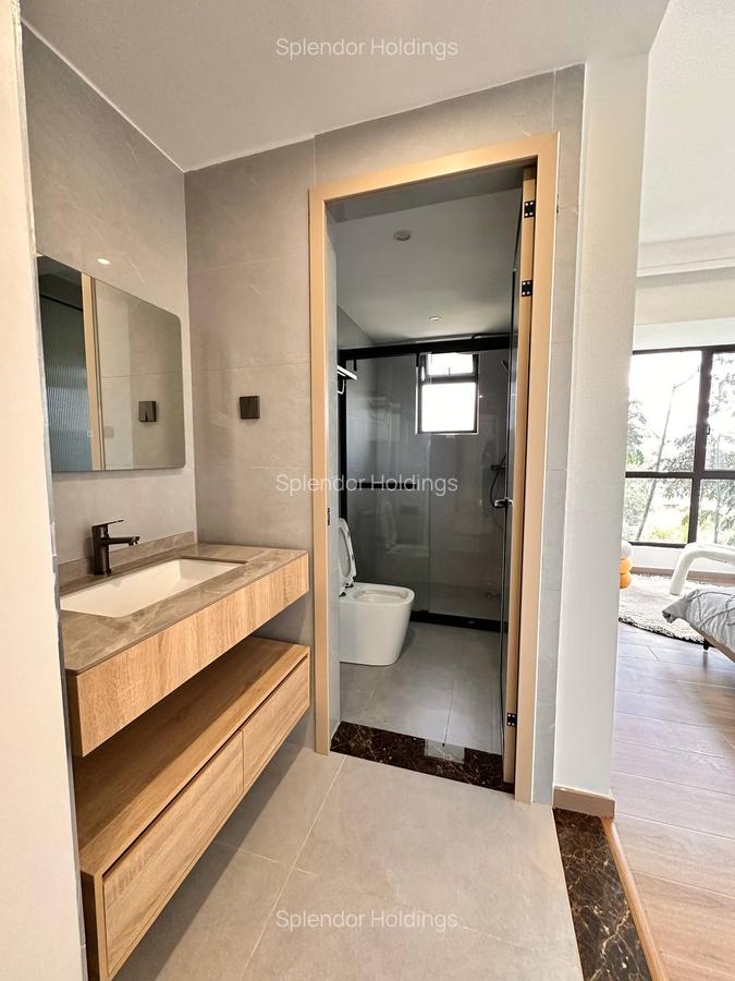 2 Bed Apartment with En Suite in Riverside - 11