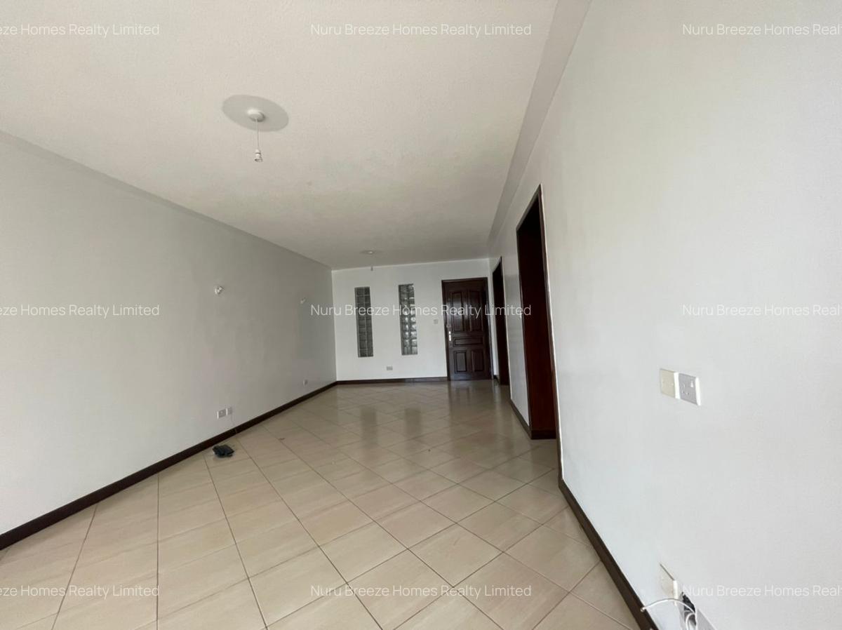 2 Bed Apartment with En Suite in Brookside - 18