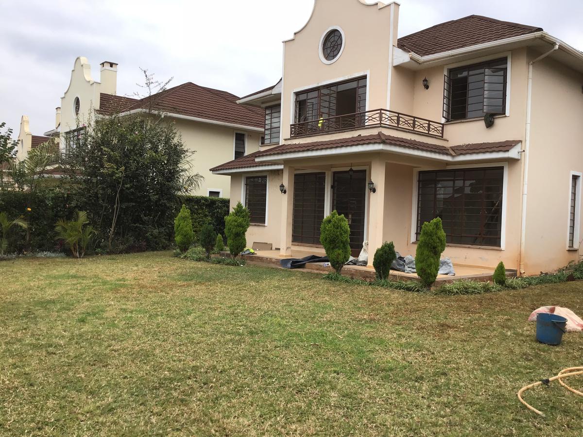 4 Bed House with En Suite in Kiambu Road - 11