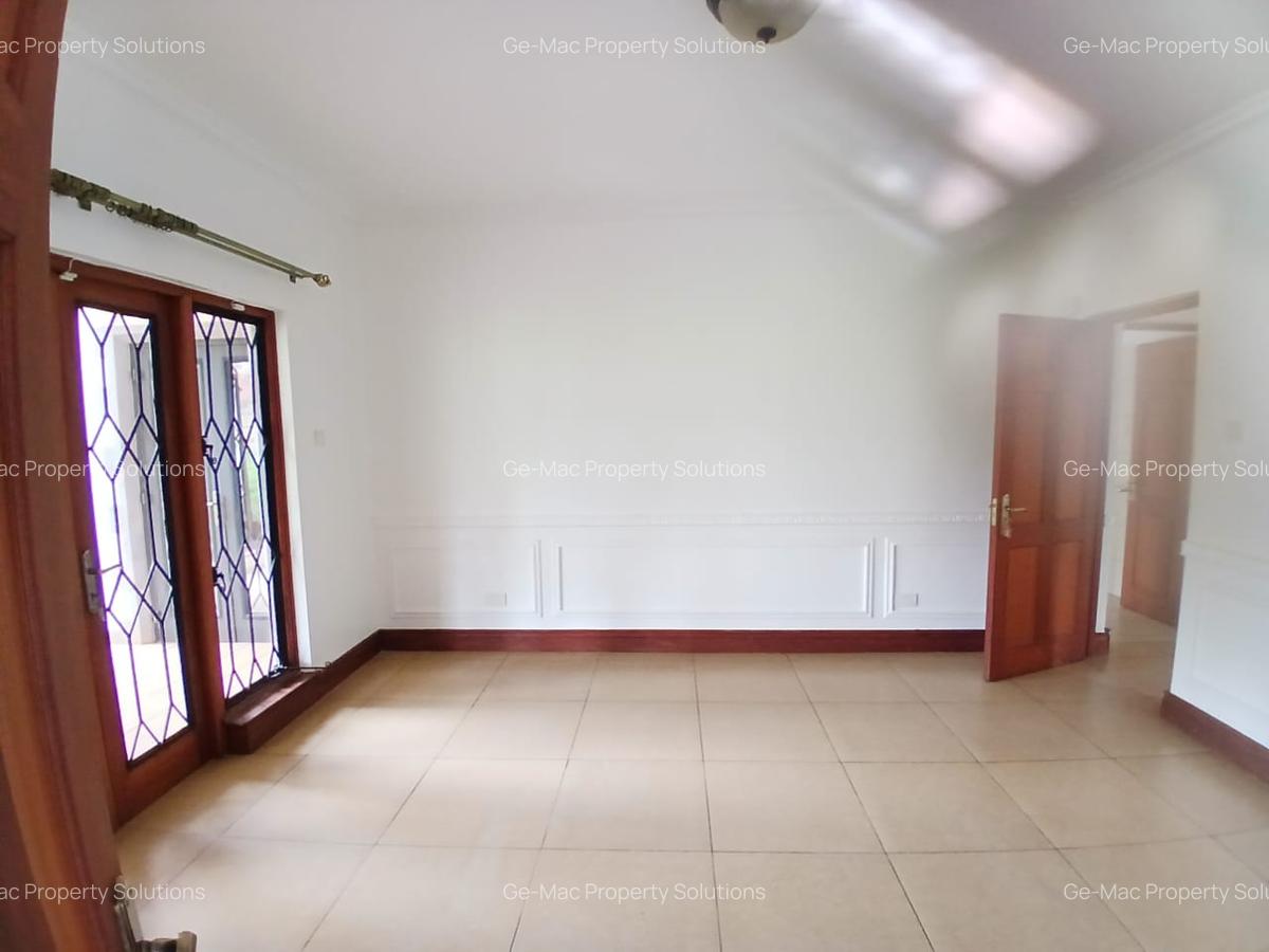 5 Bed House with En Suite in Gigiri - 10