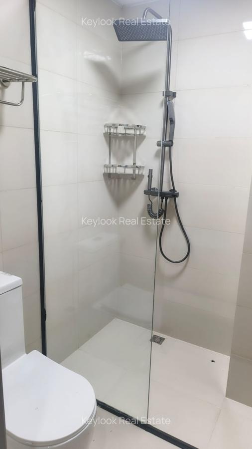 2 Bed Apartment with En Suite at Off Mpaka Road - 14