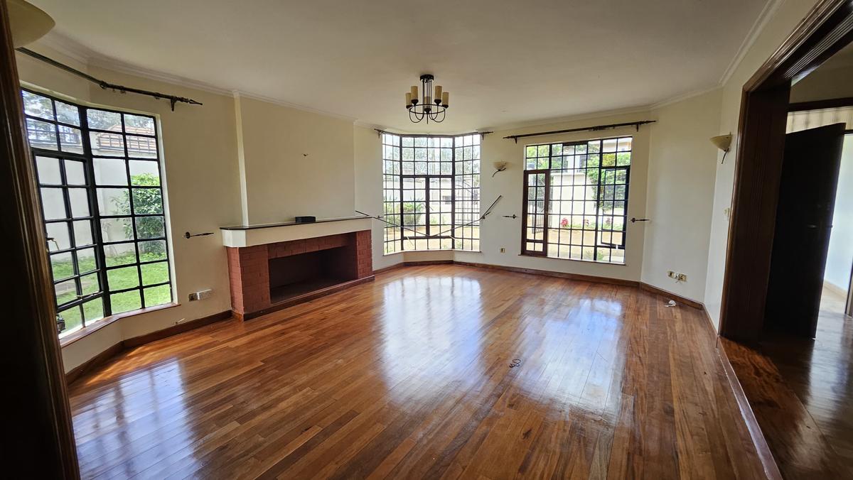 4 Bed Townhouse with En Suite in Kiambu Road - 3