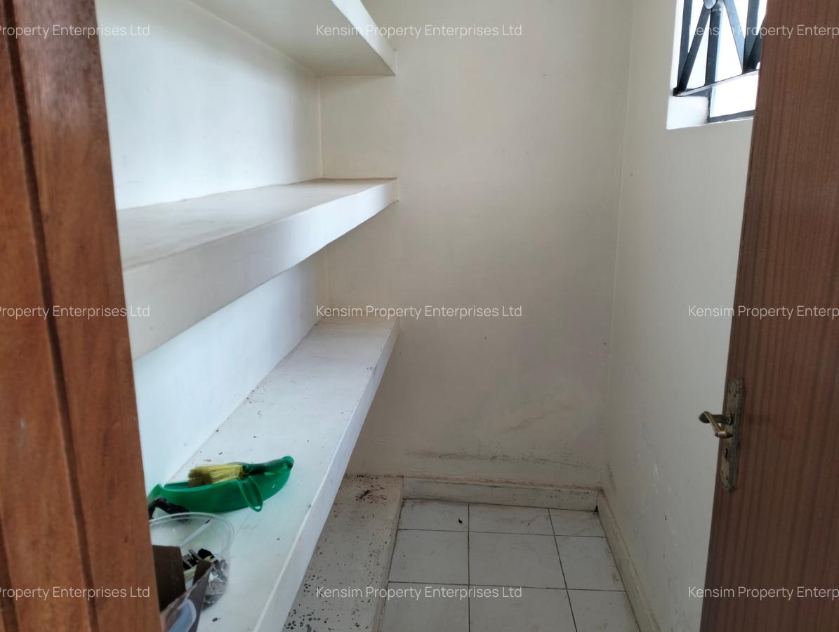 4 Bed Townhouse with En Suite in Lavington - 4