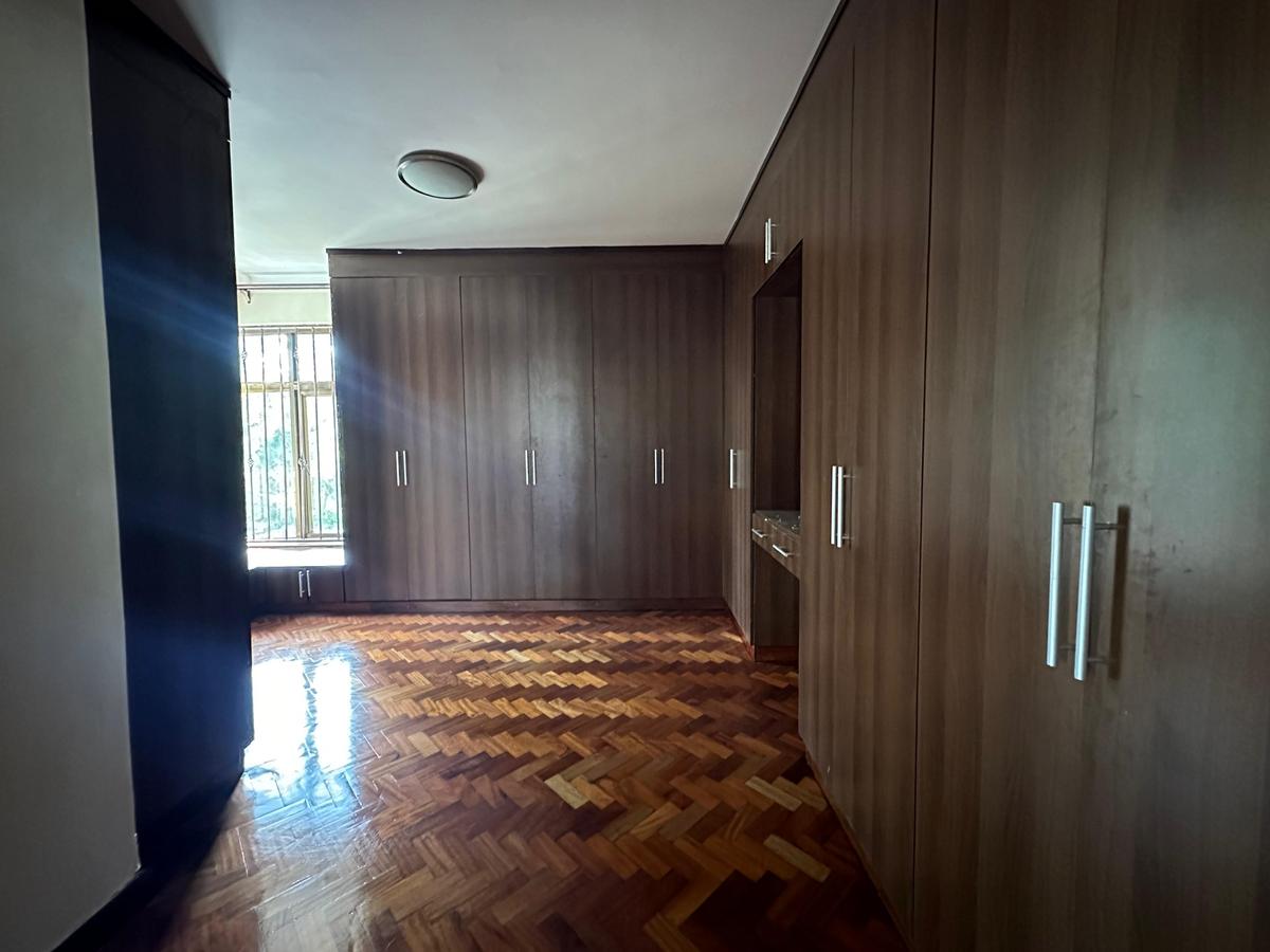 6 Bed House with En Suite at Kitisuru - 15