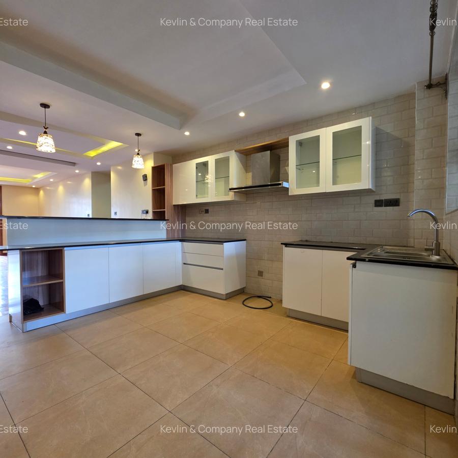 3 Bed Apartment with En Suite in Kileleshwa - 4