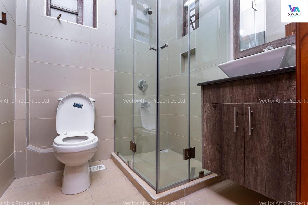 4 Bed Townhouse with En Suite in Ngong - 19