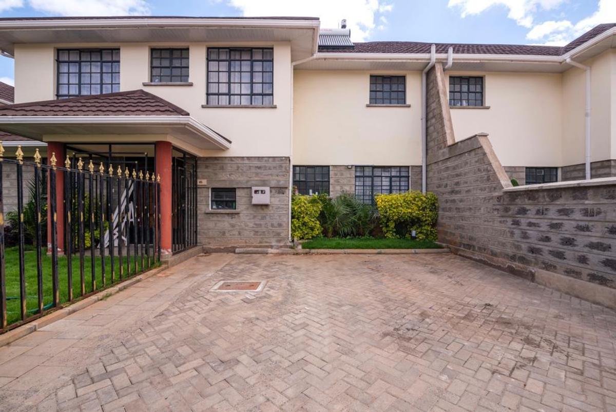 4 Bed Townhouse with En Suite in Kitengela - 4