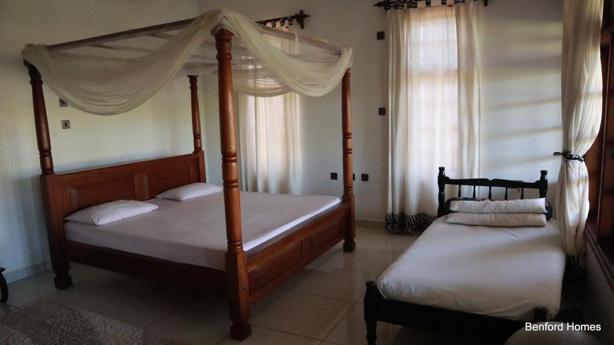 4 Bed House with En Suite at Vipingo - 3