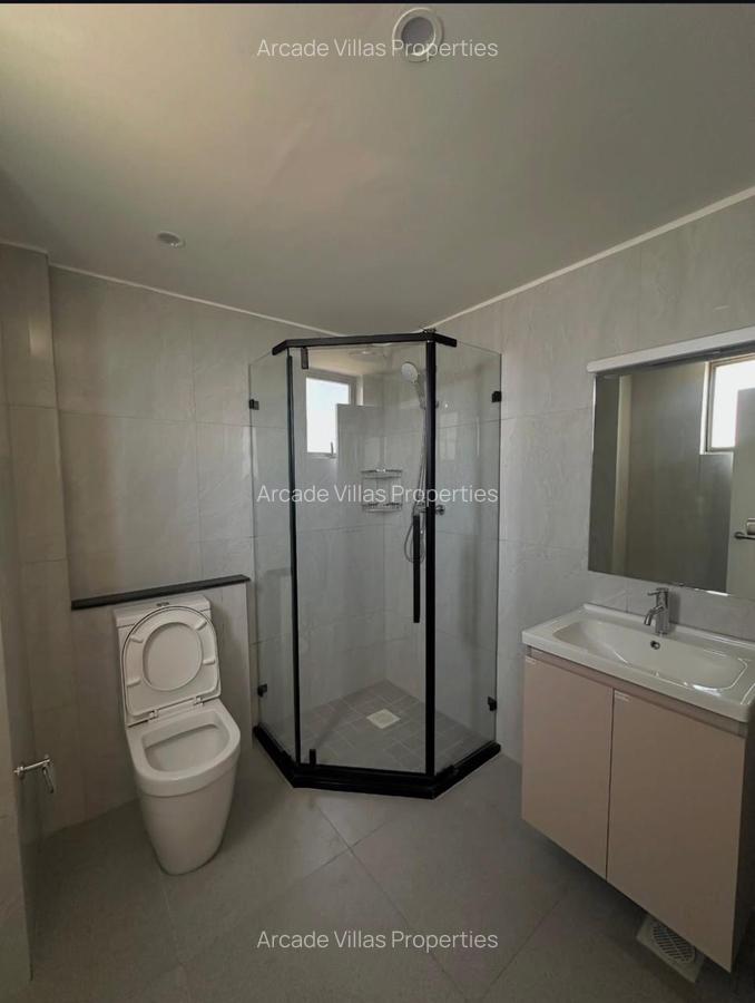 3 Bed Apartment with En Suite in Kileleshwa - 3