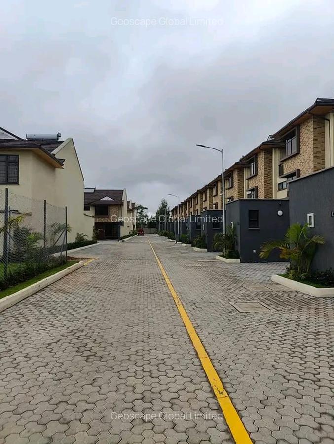 4 Bed House with En Suite in Syokimau - 3