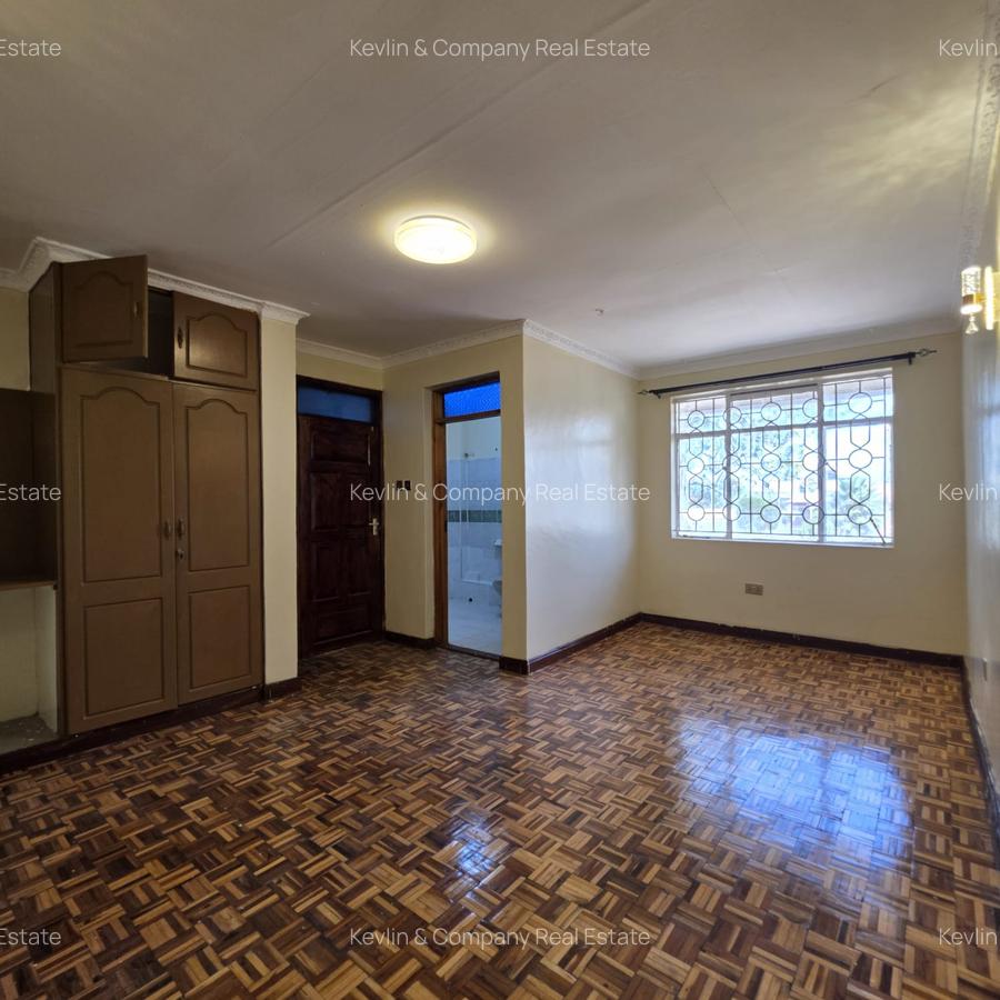 5 Bed Villa with En Suite in Kahawa Sukari - 8