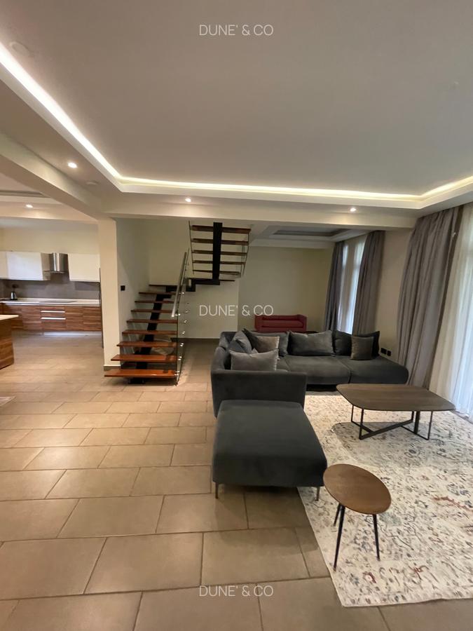 3 Bed Apartment with En Suite in Westlands Area - 2
