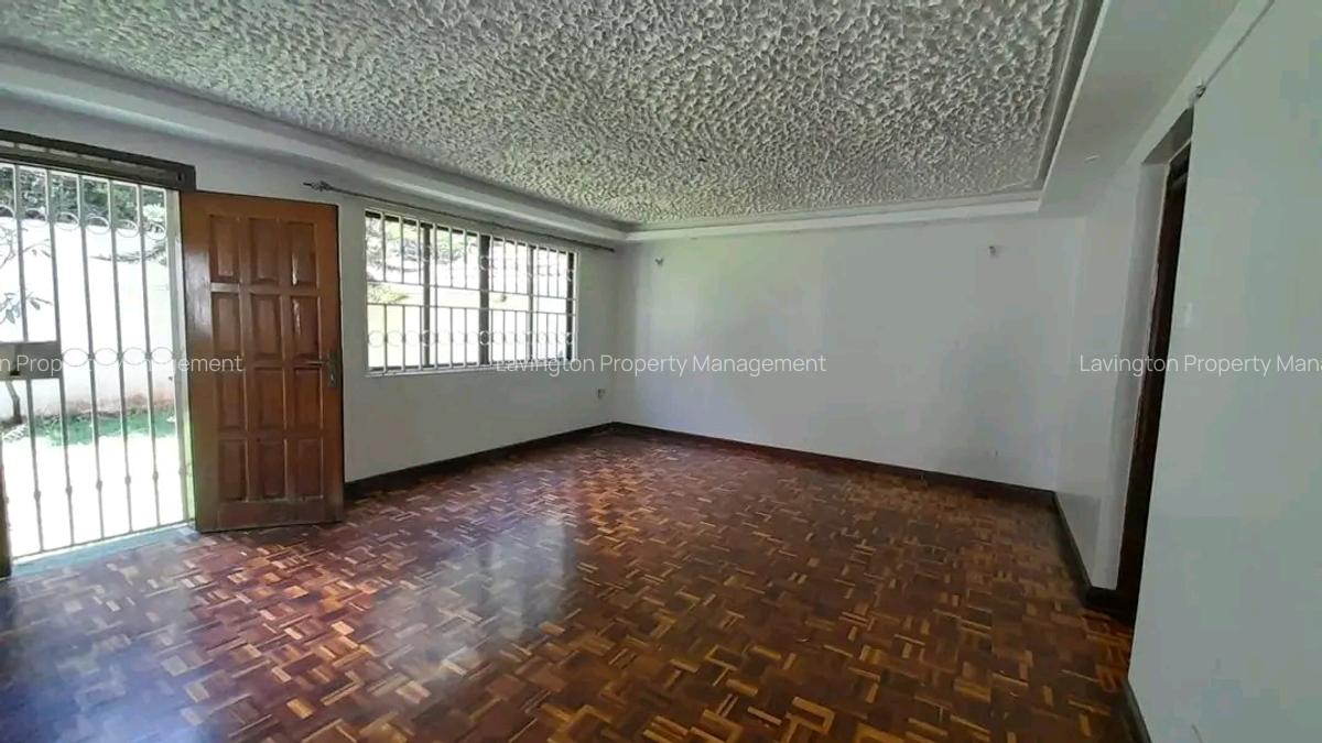 4 Bed Townhouse with En Suite at Lavington Green - 3