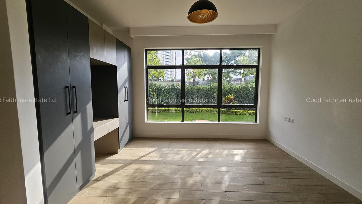 4 Bed Apartment with En Suite at Two Rivers - 10