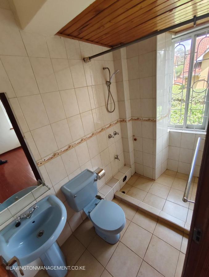 5 Bed Townhouse with En Suite at Kileleshwa - 16