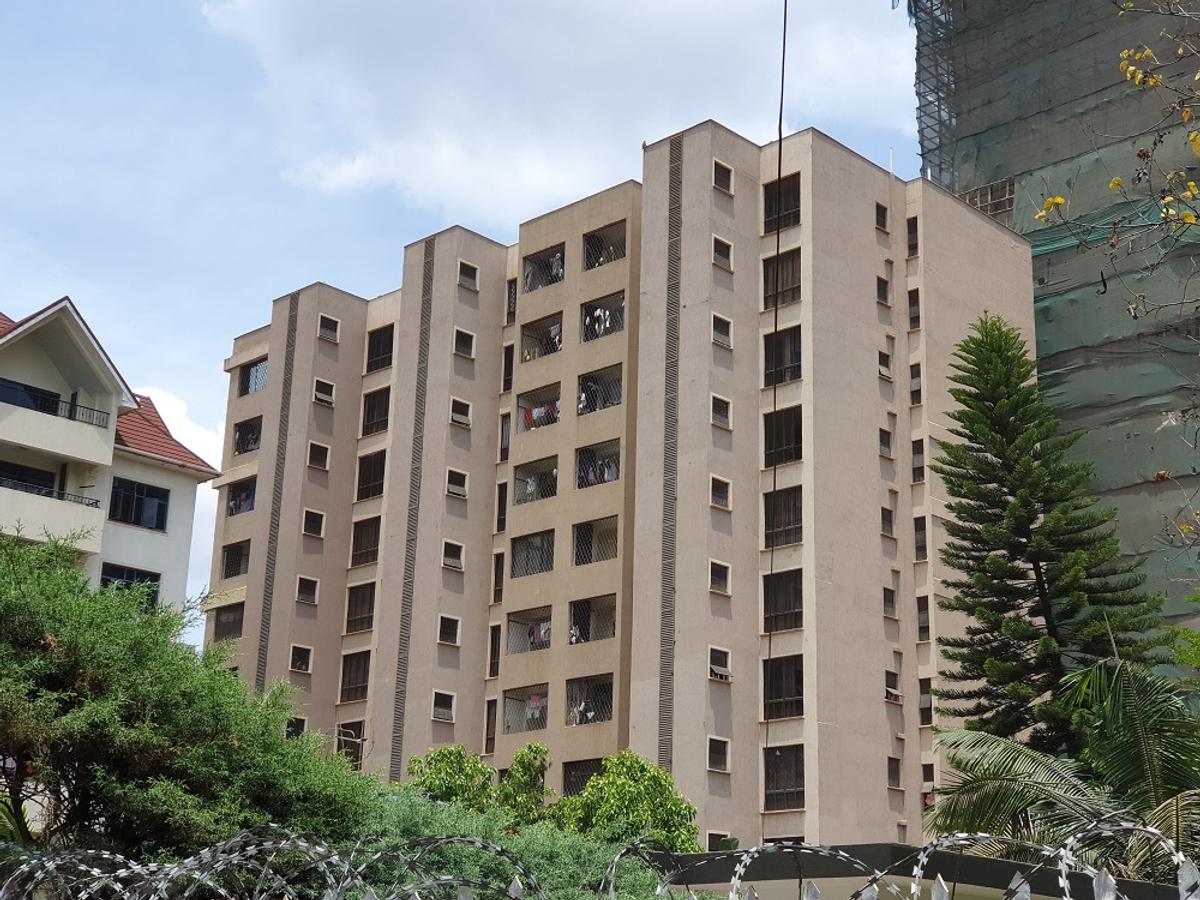 3 Bed Apartment with En Suite at Wambugu Road - 1