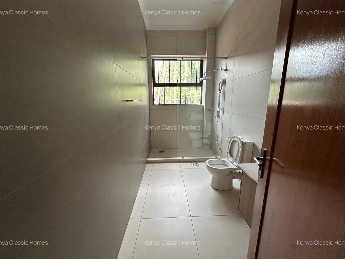 5 Bed Villa with En Suite at Loresho - 6