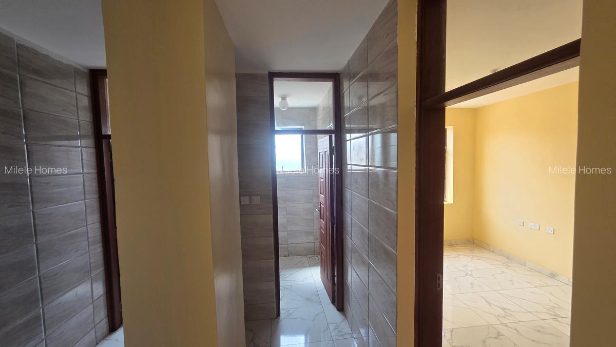 Serviced 3 Bed Apartment with En Suite in Thindigua - 18
