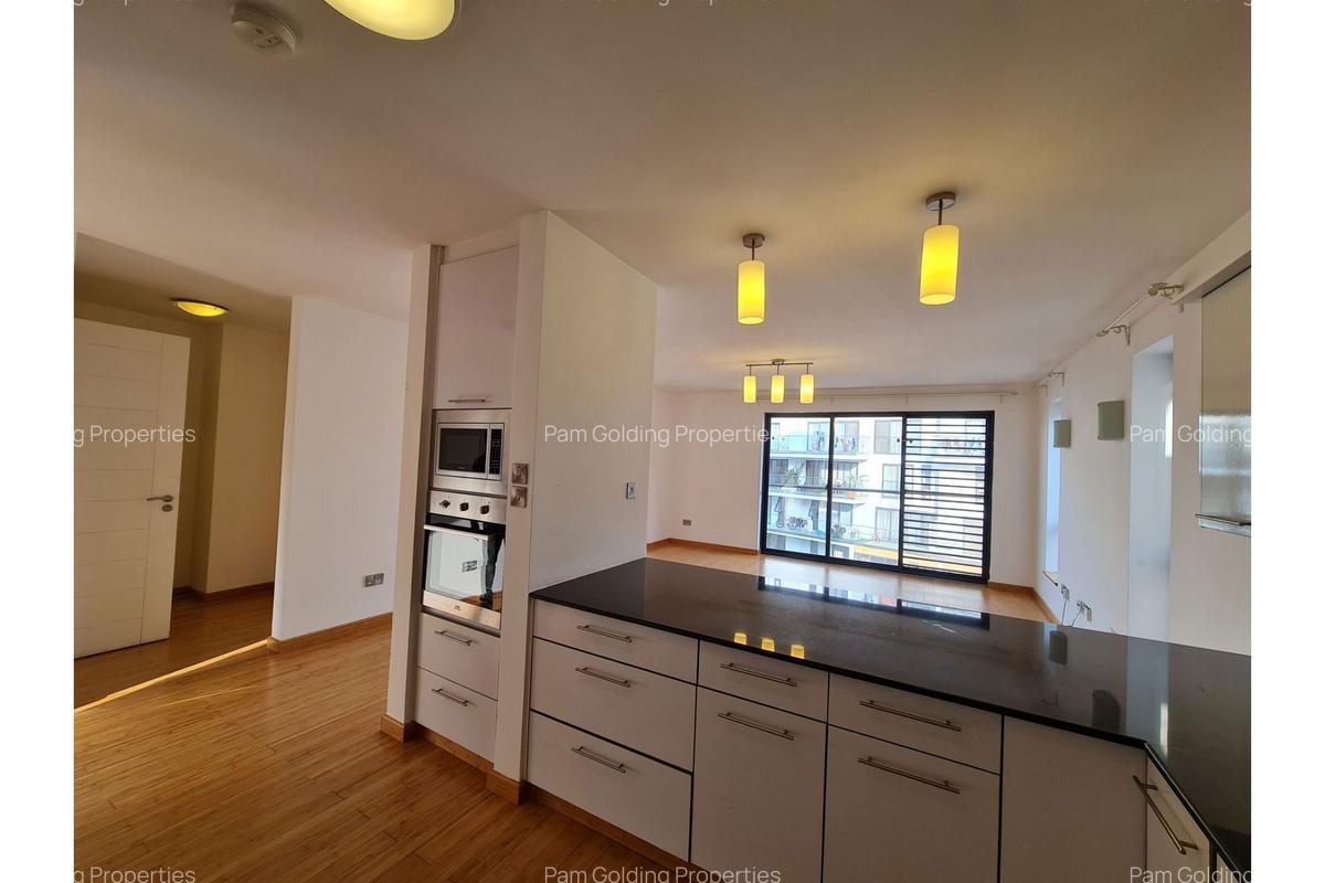 3 Bed Apartment with En Suite in Thika Road - 4