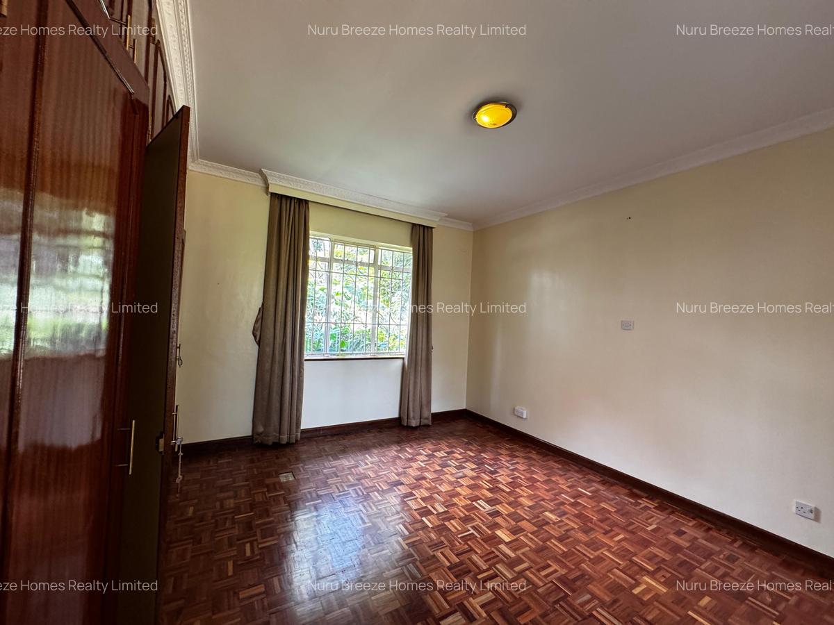 4 Bed House with En Suite in Runda - 7