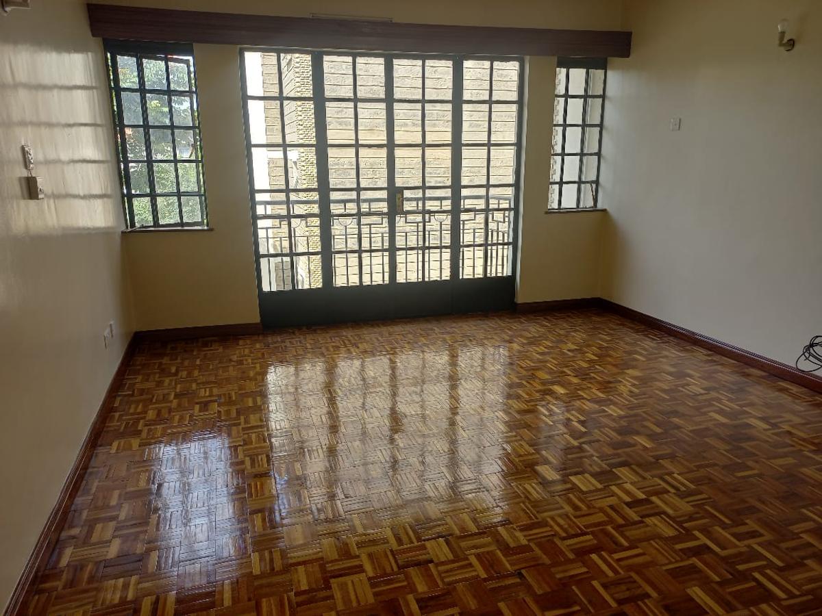 3 Bed Apartment with En Suite at Rhapta Road - 15