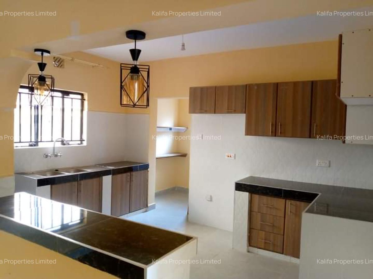 3 Bed House with En Suite in Kitengela - 2