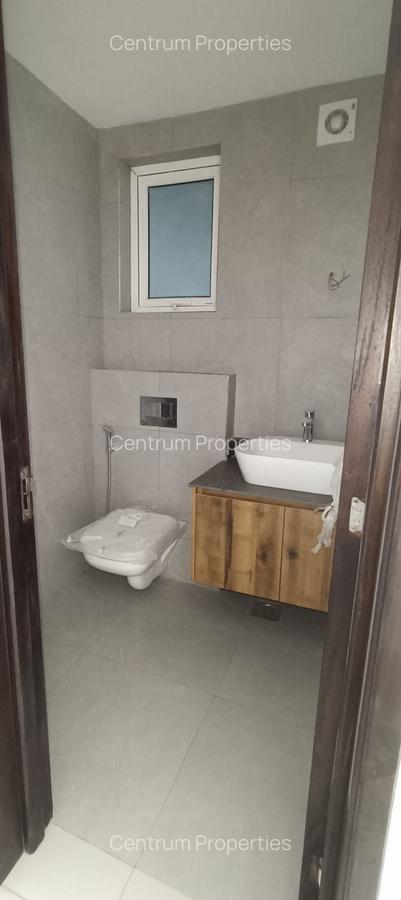 2 Bed Apartment with En Suite at Westlands - 7