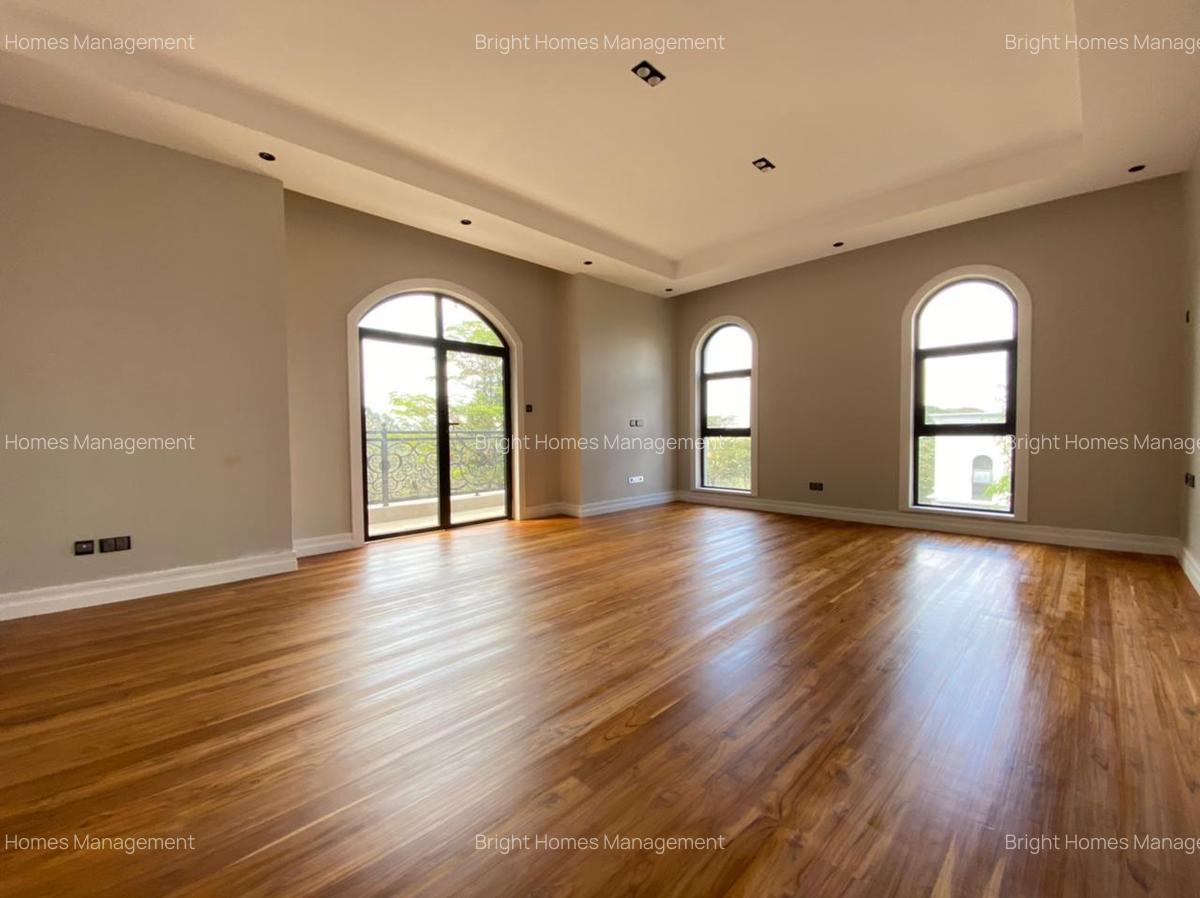 5 Bed Villa with En Suite in Loresho - 8