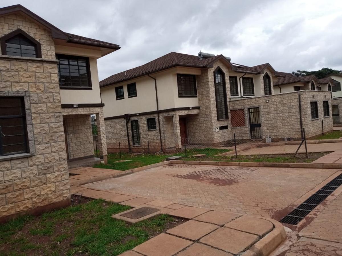 5 Bed Townhouse with En Suite in Kiambu Road - 4